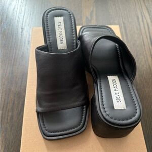 Steve Madden Kate Black Leather slide sandal